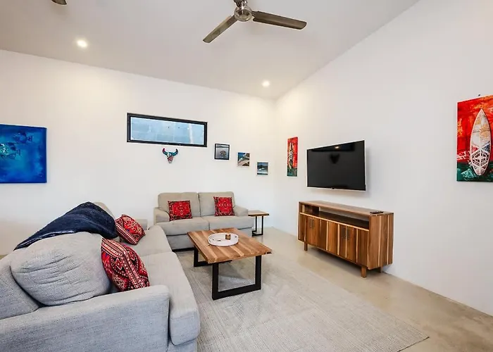 Serenity 6 Bedroom - 1 Minute To The Santa Cruz (Guanacaste)