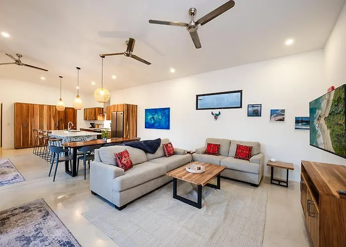 Сasa de vacaciones Serenity 6 Bedroom - 1 Minute To The Santa Cruz (Guanacaste)