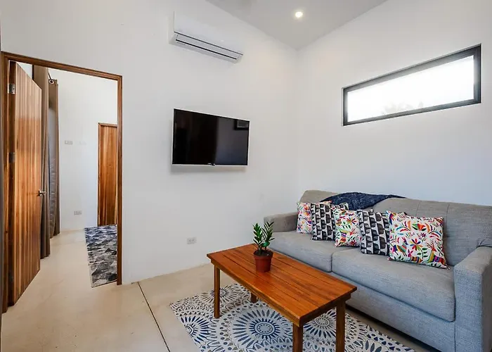 Сasa de vacaciones Serenity 6 Bedroom - 1 Minute To The Santa Cruz (Guanacaste)
