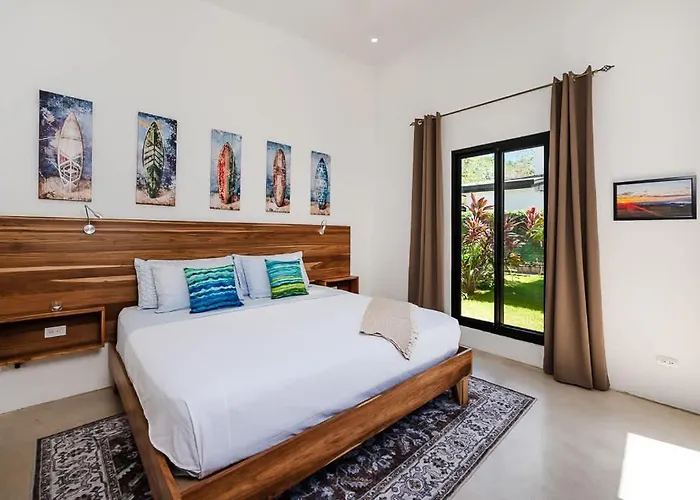 Serenity 6 Bedroom - 1 Minute To The