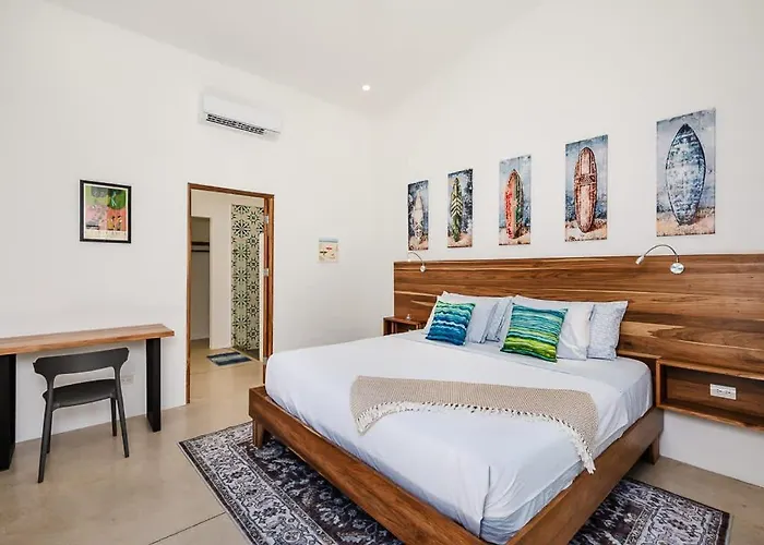 Serenity 6 Bedroom - 1 Minute To The Сasa de vacaciones *