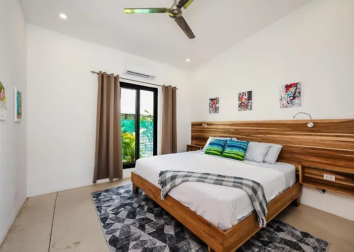 Serenity 6 Bedroom - 1 Minute To The Сasa de vacaciones